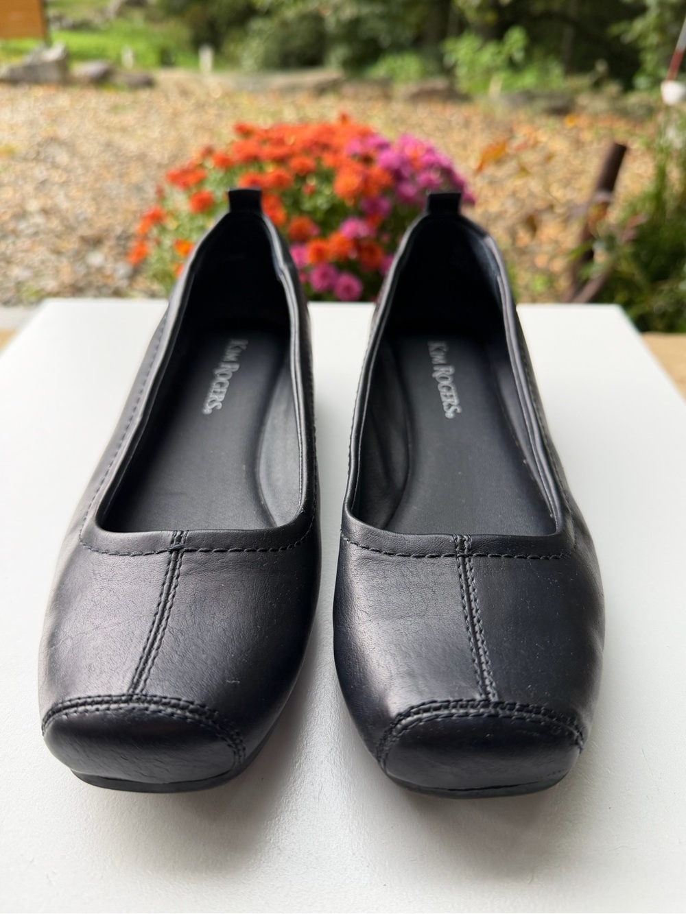Kim Rogers Black Square Toe Flats 7M